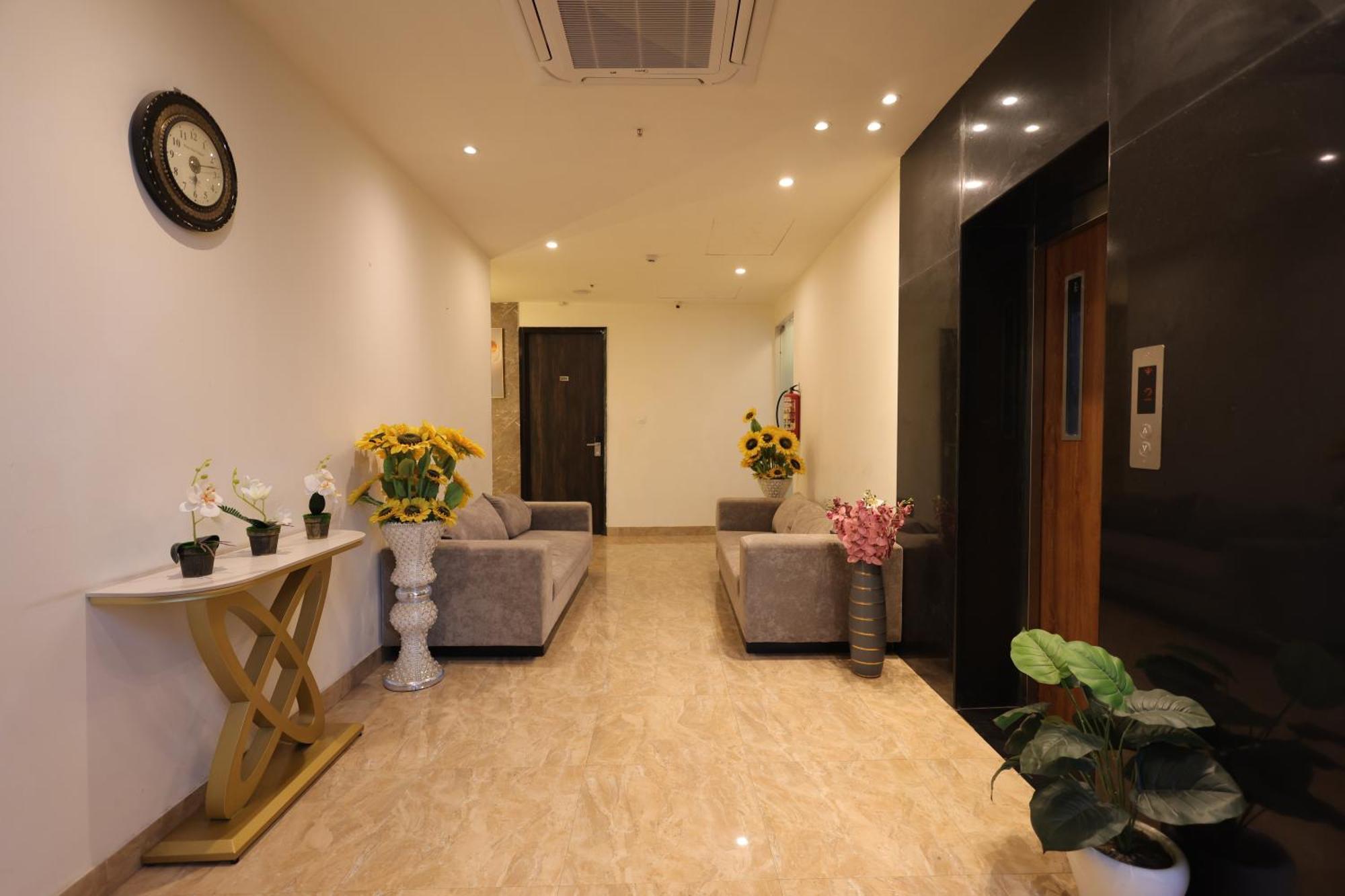 Hotel Crown Ceremonies Faridabad Exteriér fotografie