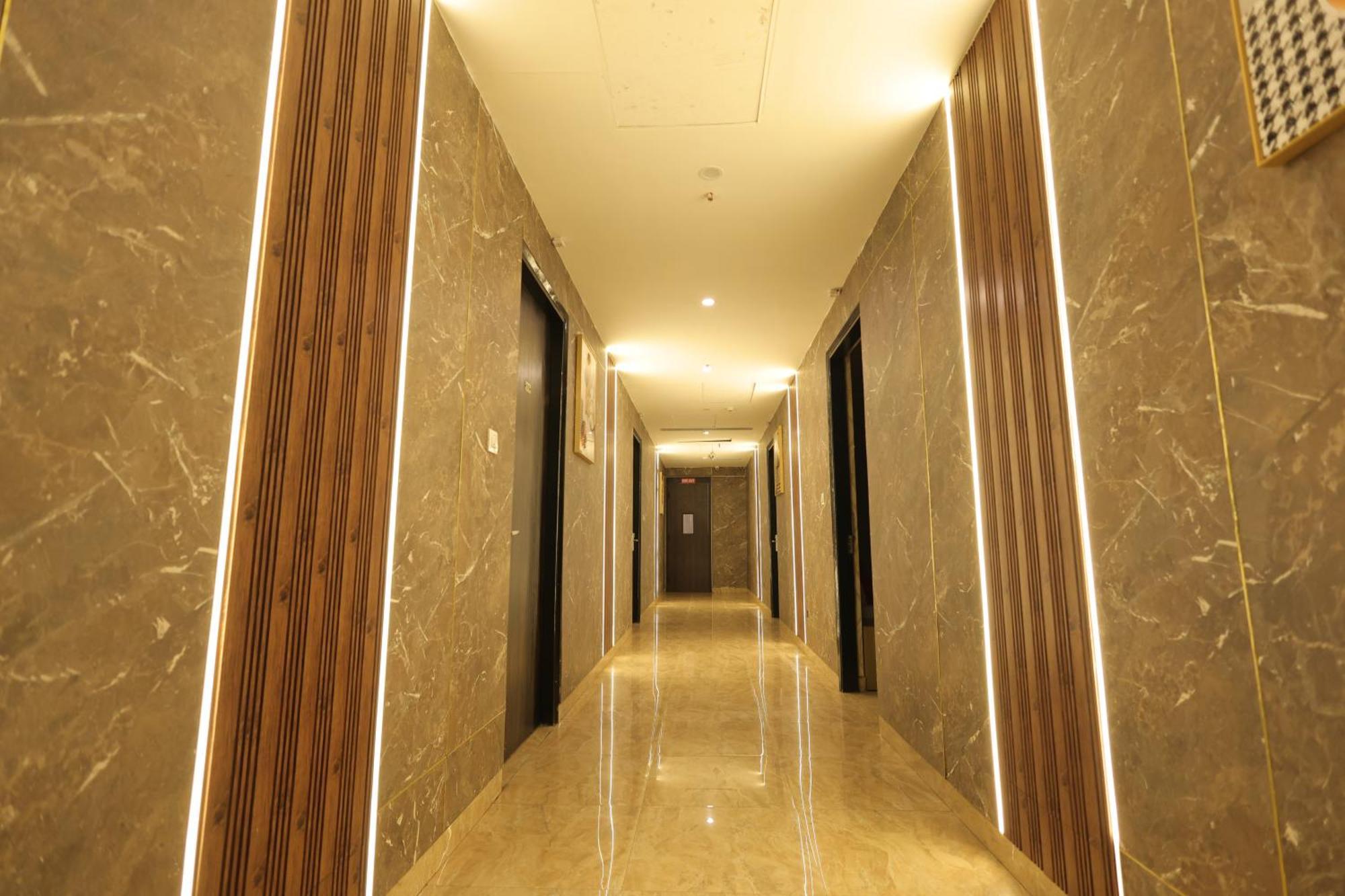 Hotel Crown Ceremonies Faridabad Exteriér fotografie