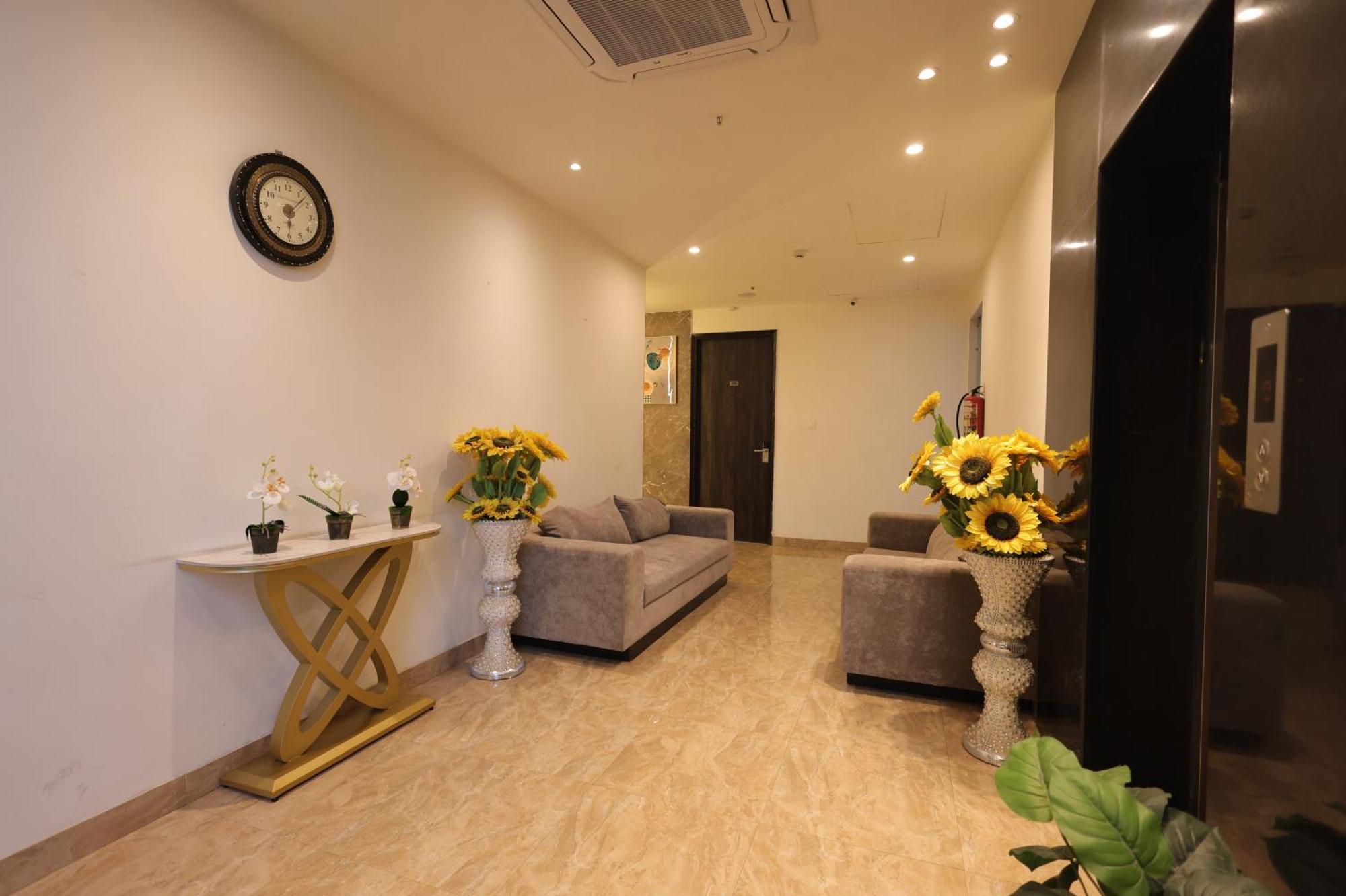 Hotel Crown Ceremonies Faridabad Exteriér fotografie
